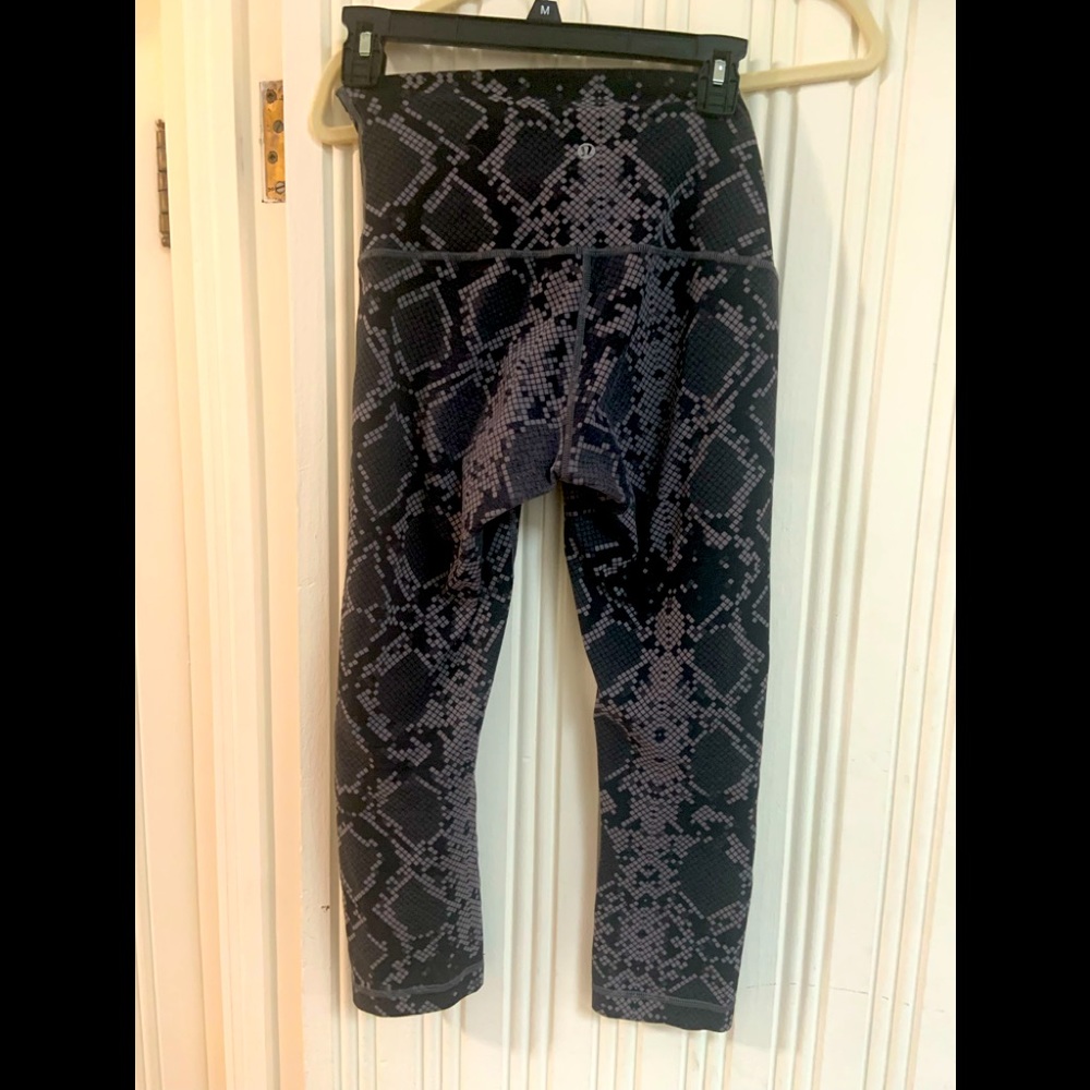 Lululemon 3/4 leggings